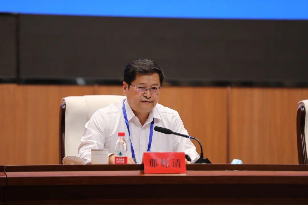 乌海智控引领未来，乌海打造高科技生活新篇章